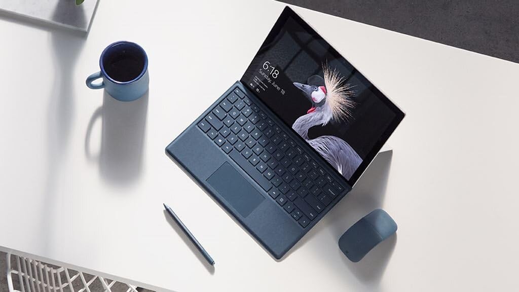 Microsoft Surface Pro 5 Tablet PC 12.3-inch (2736x1824) Touchscreen Laptop, Core i5-7300U 2.6GHz, 8GB RAM, 256GB SSD, USB 3.0, Mini DisplayPort, Backlit Keyboard, Windows 11 Pro (Renewed)
