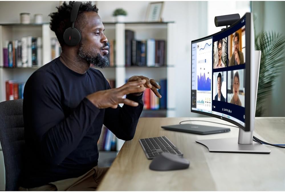 Dell U3425WE UltraSharp 34' WQHD 3440x1440 120Hz 5ms Curved Thunderbolt Hub Monitor Bundle with 2 YR CPS Enhanced Protection Pack
