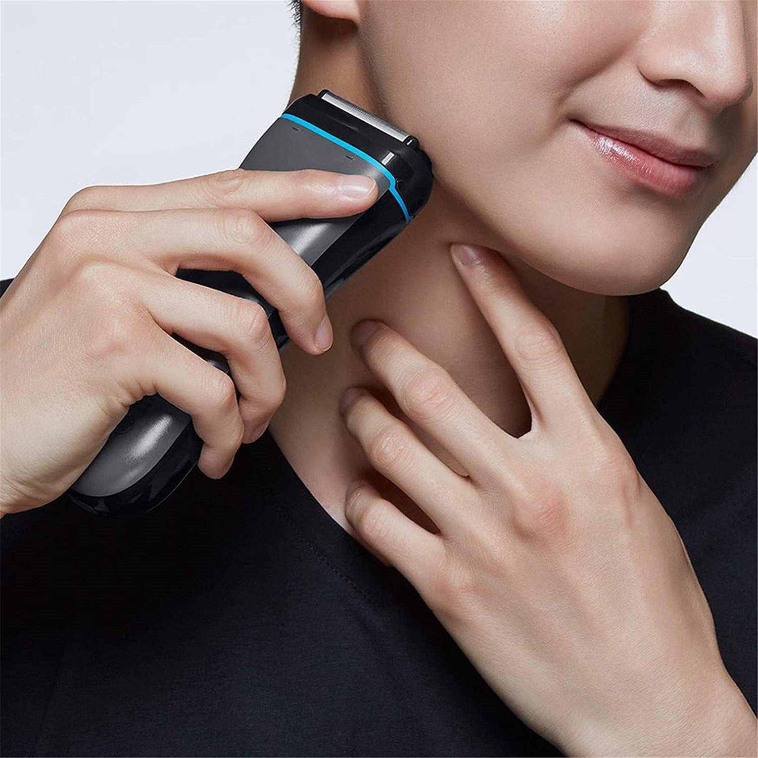 Foil Shaver,Electric Shaver for Men,Men's Foil Shaver, Wet/Dry, Rechargeable Exceptional Comfort