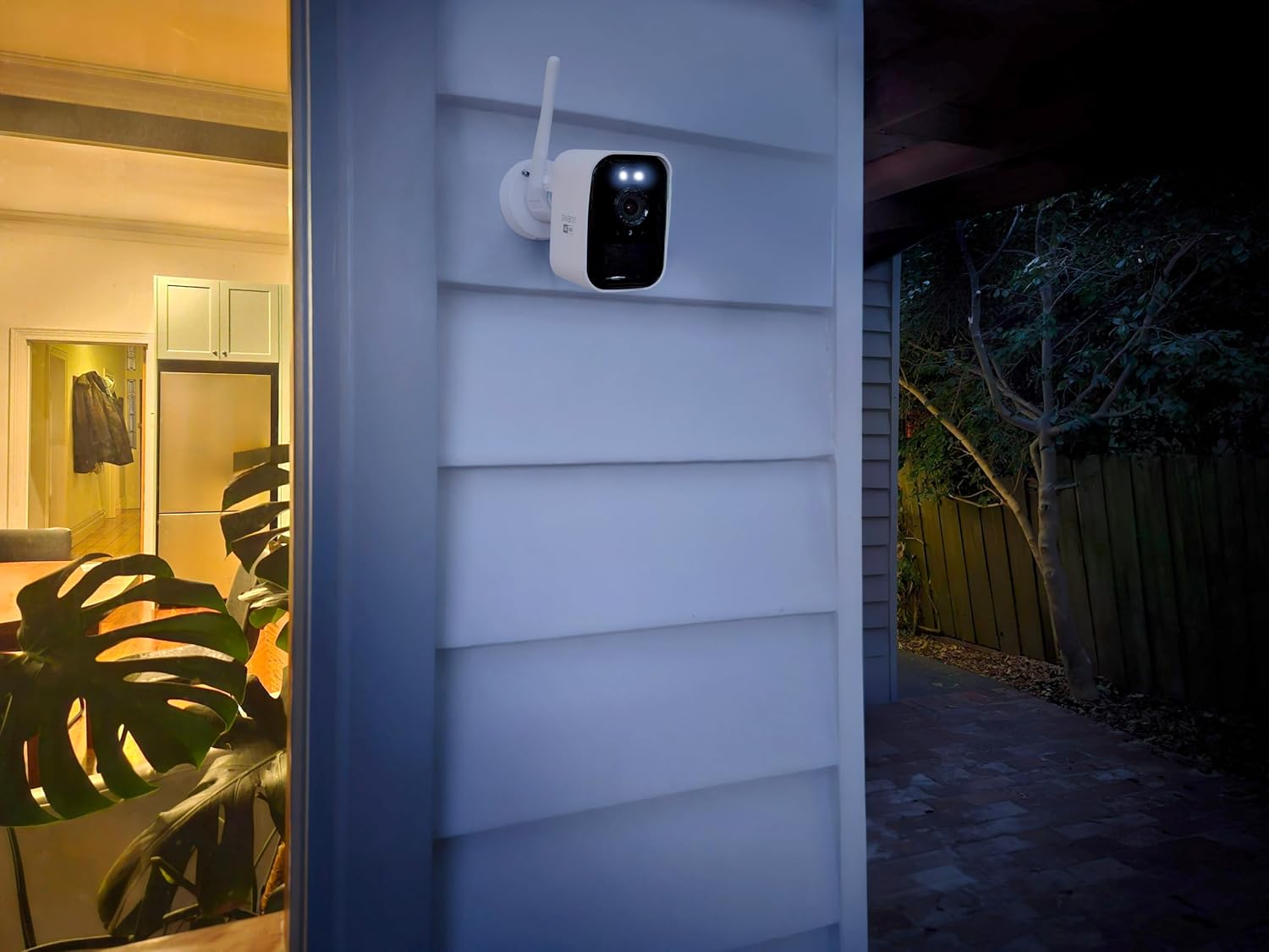 Swann MaxRanger Mini Kit 4K Wireless NVR Security System 2-Cam Kit,4K Camera Forever Charged Solar Panel,Wi-Fi Cameras Outdoor, Color Night Vision,True Detect,No Monthly Fee,Local Storage,MRMINISD2