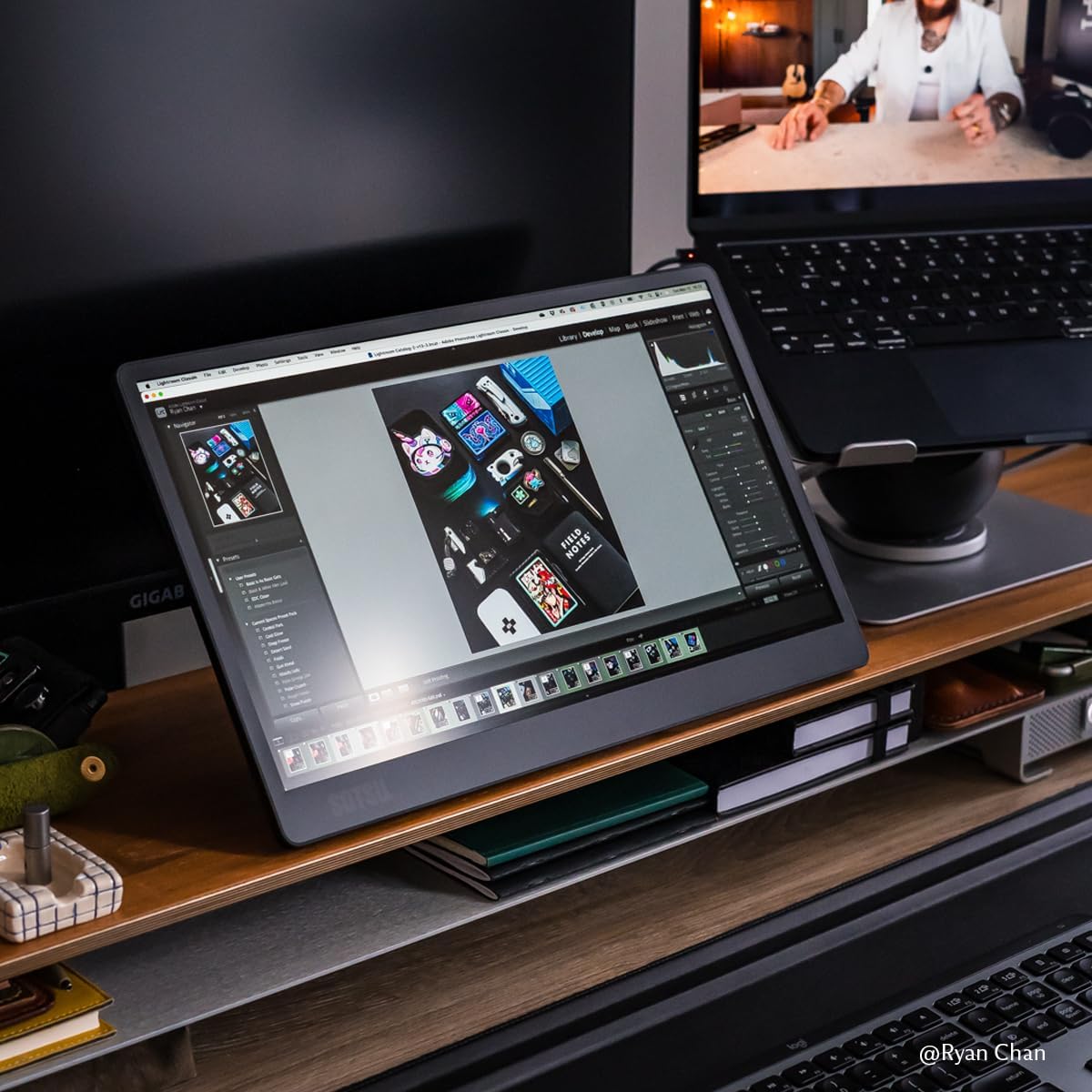 SOTSU SleekView 15.6' Portable Monitor | FHD 1920x1080 | 300 Nits | 100% sRGB | 60Hz | 6W | HDMI | USB-C | Lightweight | Gaming | Laptop | Smartphone | Travel | Sleek & Stylish Design