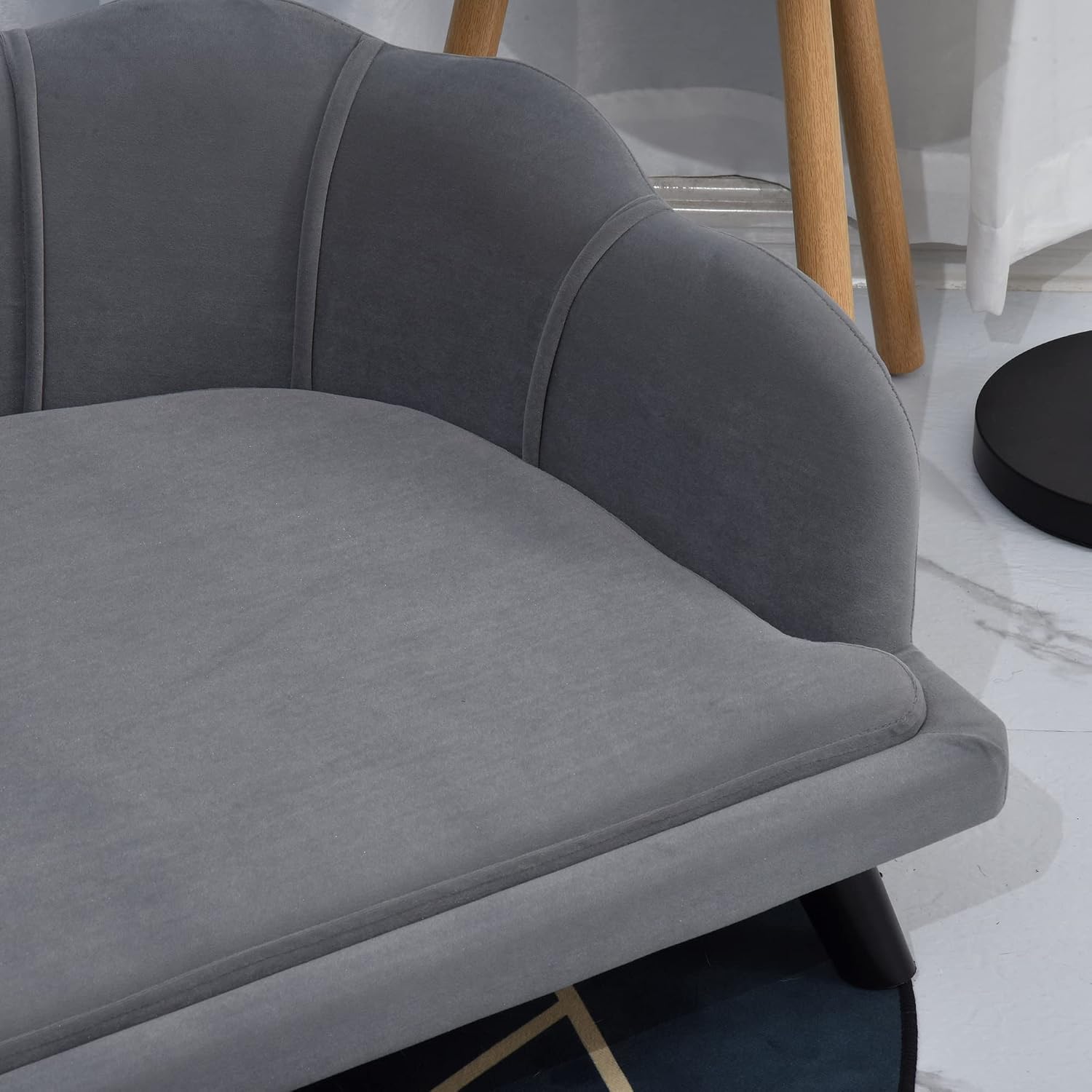 PawHut Velvet Large Dog Couch with Foam Cushion, Soft and Cute Dog Bed with Pearl Design, Dog Sofa for Big and Medium Dogs, Charcoal Gray