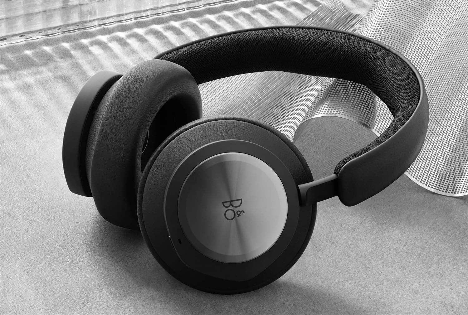 Bang & Olufsen Beoplay Portal - Comfortable Wireless Noise Cancelling Gaming Headphones for Xbox Series X|S, Xbox One
