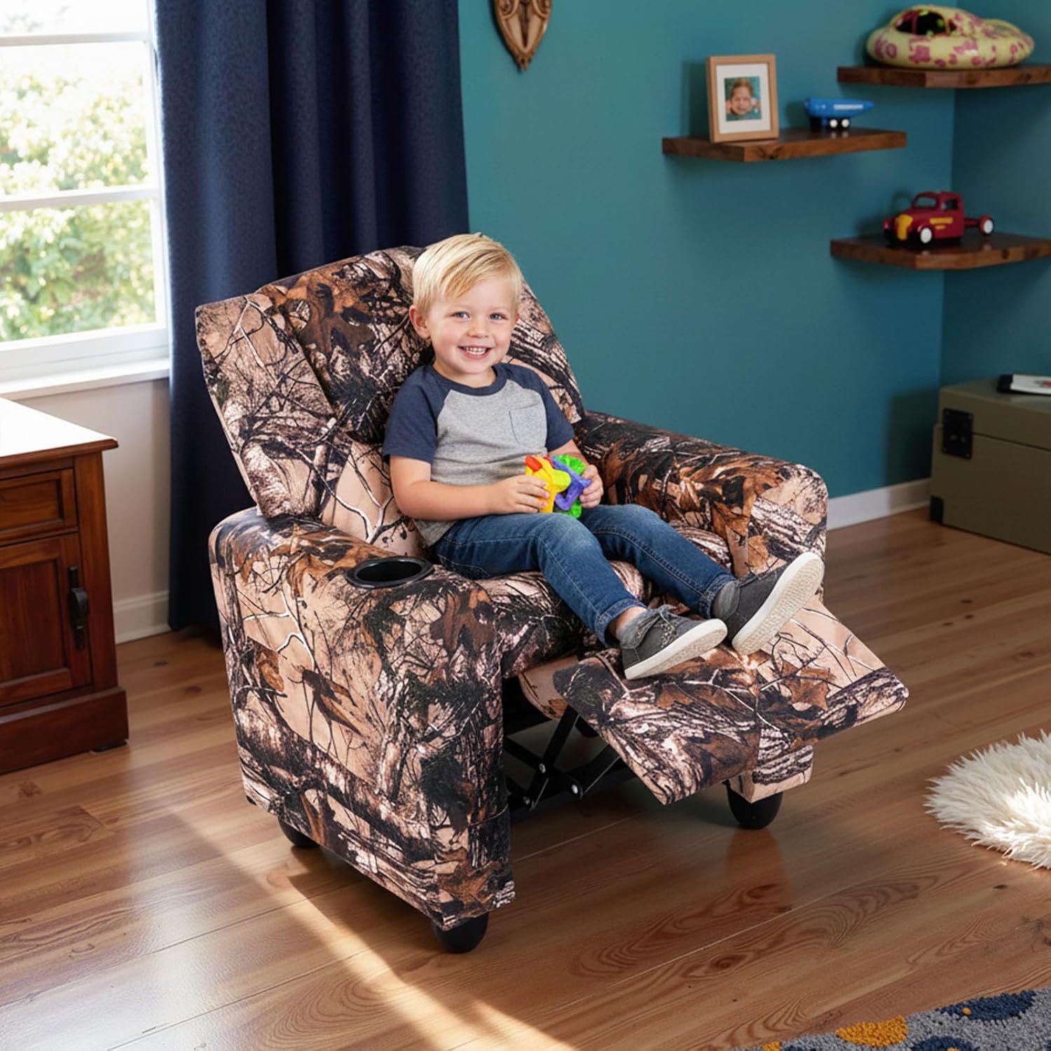 GLACER Kids Recliner with Cup Holder, Velvet Toddler Lounge Chair w/Adjustable Backrest & Footrest, Spring-Loaded Seat Cushion, Push Back Toddler Sofa for Boys & Girls Ages 3+ Years Old (Camouflage)