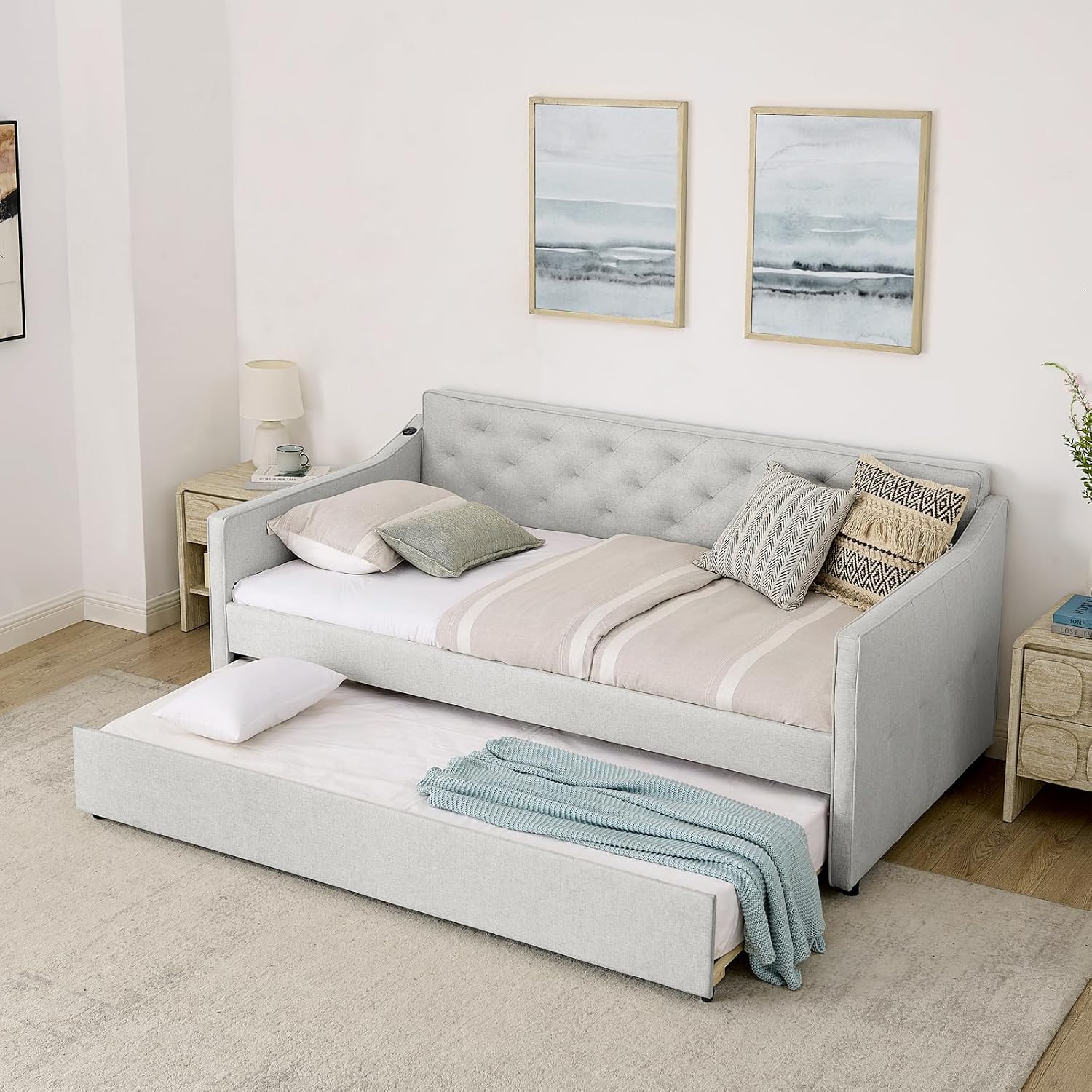 Antetek Daybed with Pop up Trundle, Fabric Upholstered Twin Size Day Bed Pull-Point Sofa Daybed Frame w/Twin Roll-Out Trundle/USB Port, Furniture for Bedroom, Living Room, Guest Room, Beige