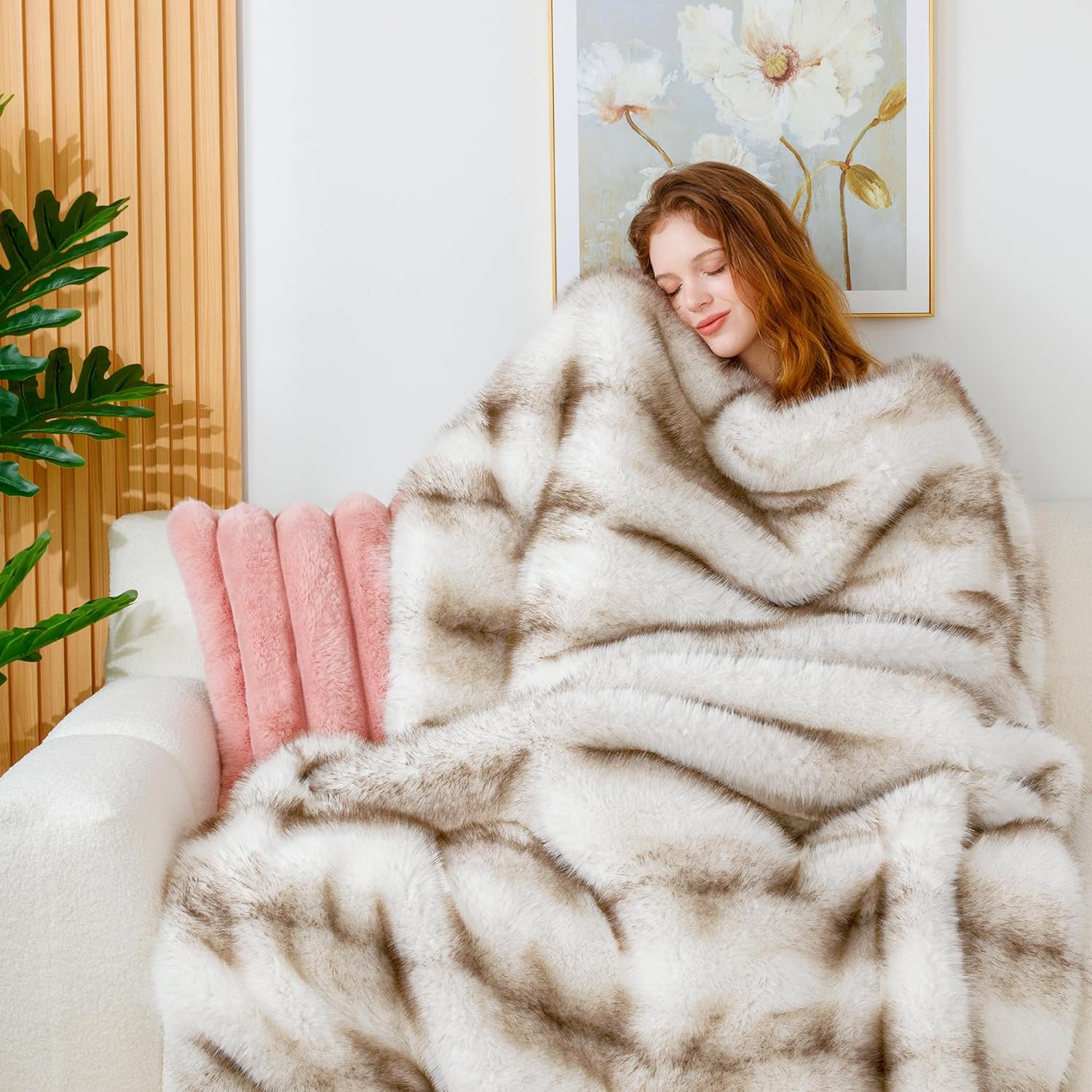 Touchat Luxury 1000GSM Faux Fur Queen Blanket, Super Thick Warm Cozy Heavy Blankets for Couch Bed Sofa, Plush Fuzzy Elegant Winter Reversible Mink Blanket for Living Room Bedroom,Taupe