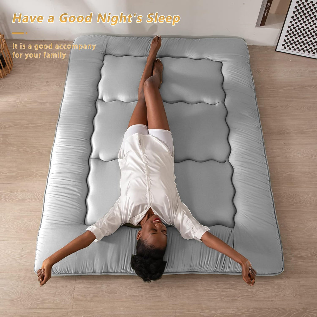 MAXYOYO Japanese Floor Mattress Futon Mattress, Thicken Tatami Mat Sleeping Pad Foldable Roll Up Mattress Boys Girls Dormitory Mattress Pad Kids Floor Couches and Sofas, Grey, King
