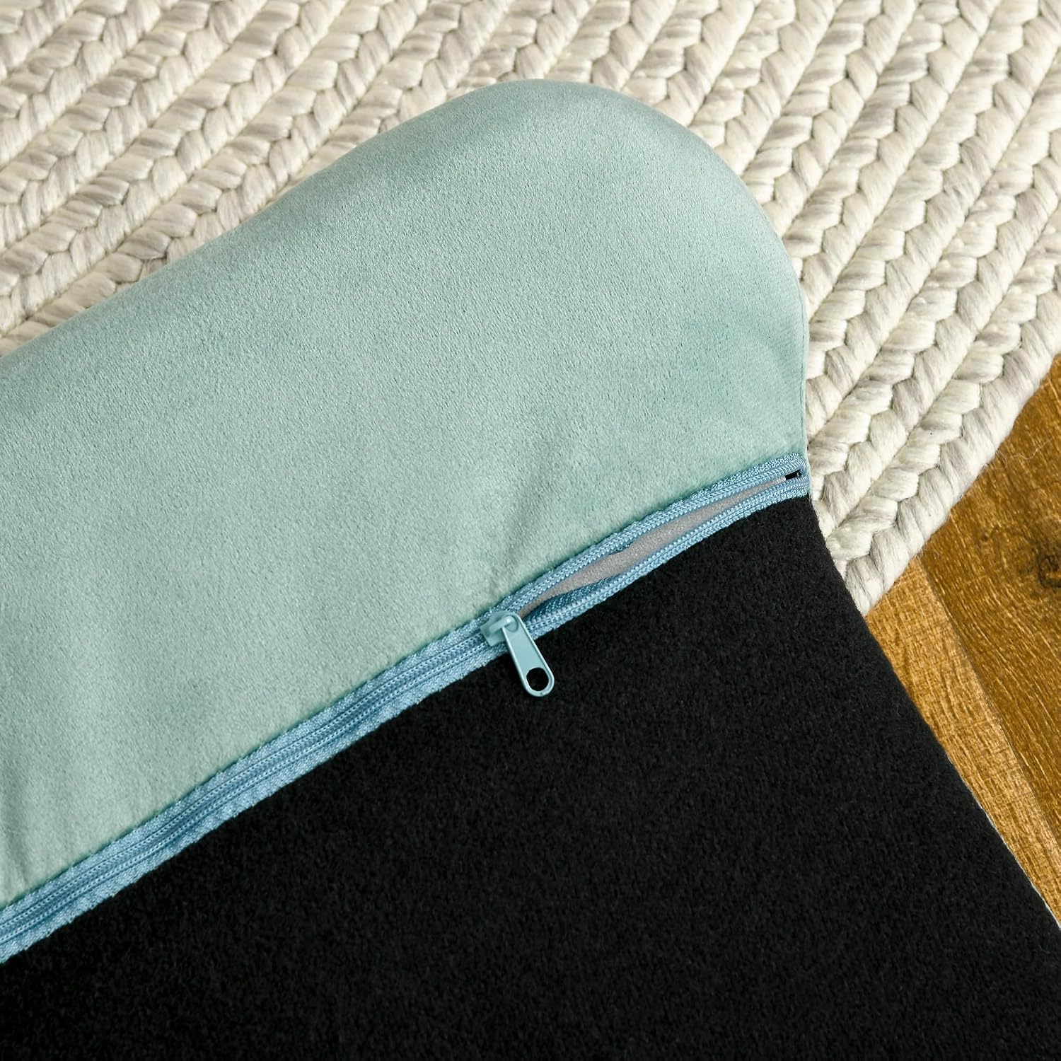 PawHut Velvet Large Dog Couch with Foam Cushion, Soft and Cute Bed with Pearl Design, Sofa for Big and Medium Dogs, Green