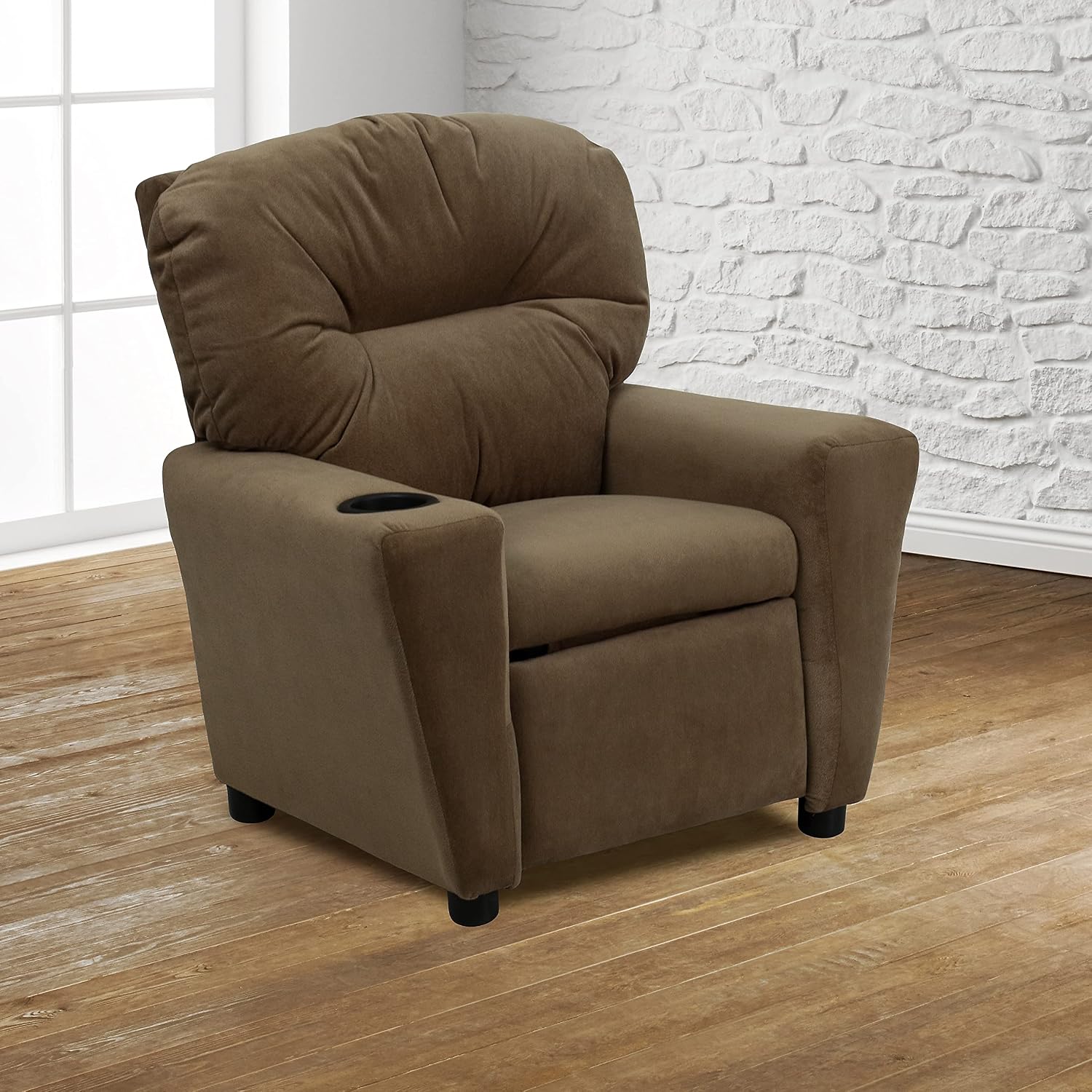 Flash Furniture Chandler Microfiber Kids Recliner with Cup Holder and Safety Recline, Contemporary Reclining Chair for Kids, Supports up to 90 lbs., Brown